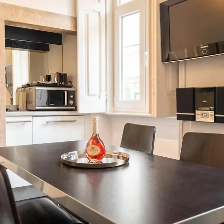 Apartman Elegant W Balcony In Bairro Alto